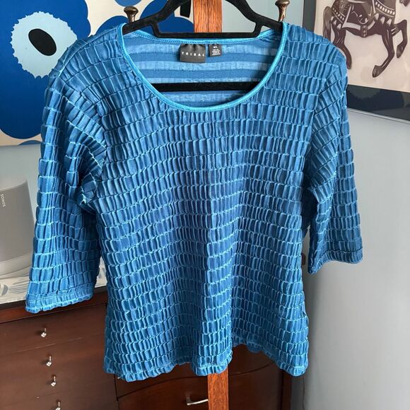Women's TRIBAL Jewel Tone Blue Textured 3/4 Sleeve Pleated Stretch Top size L - Picture 2 of 7